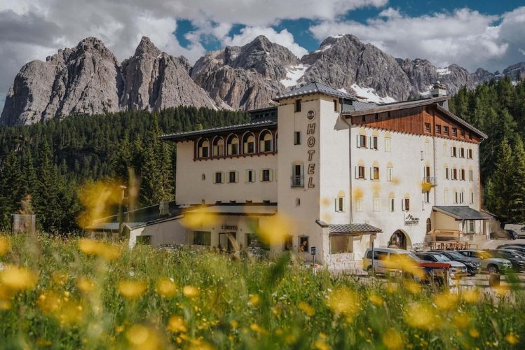 B&B HOTEL Passo Tre Croci